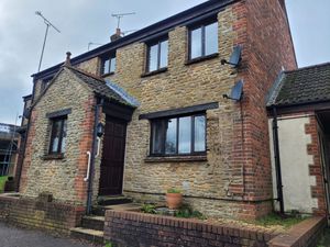 Photo 16- click for photo gallery